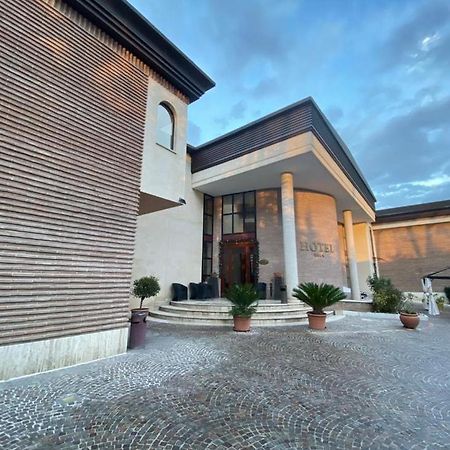 Hotel D.G. Garden Benevento Buitenkant foto