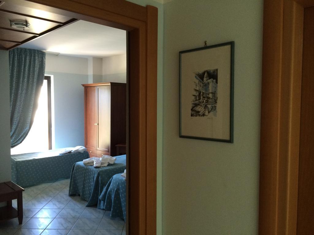 Hotel D.G. Garden Benevento Kamer foto