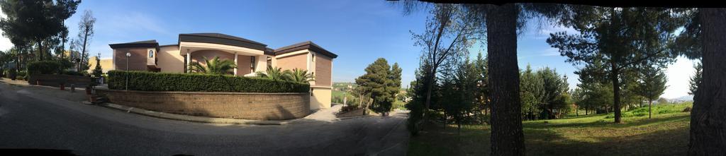 Hotel D.G. Garden Benevento Buitenkant foto
